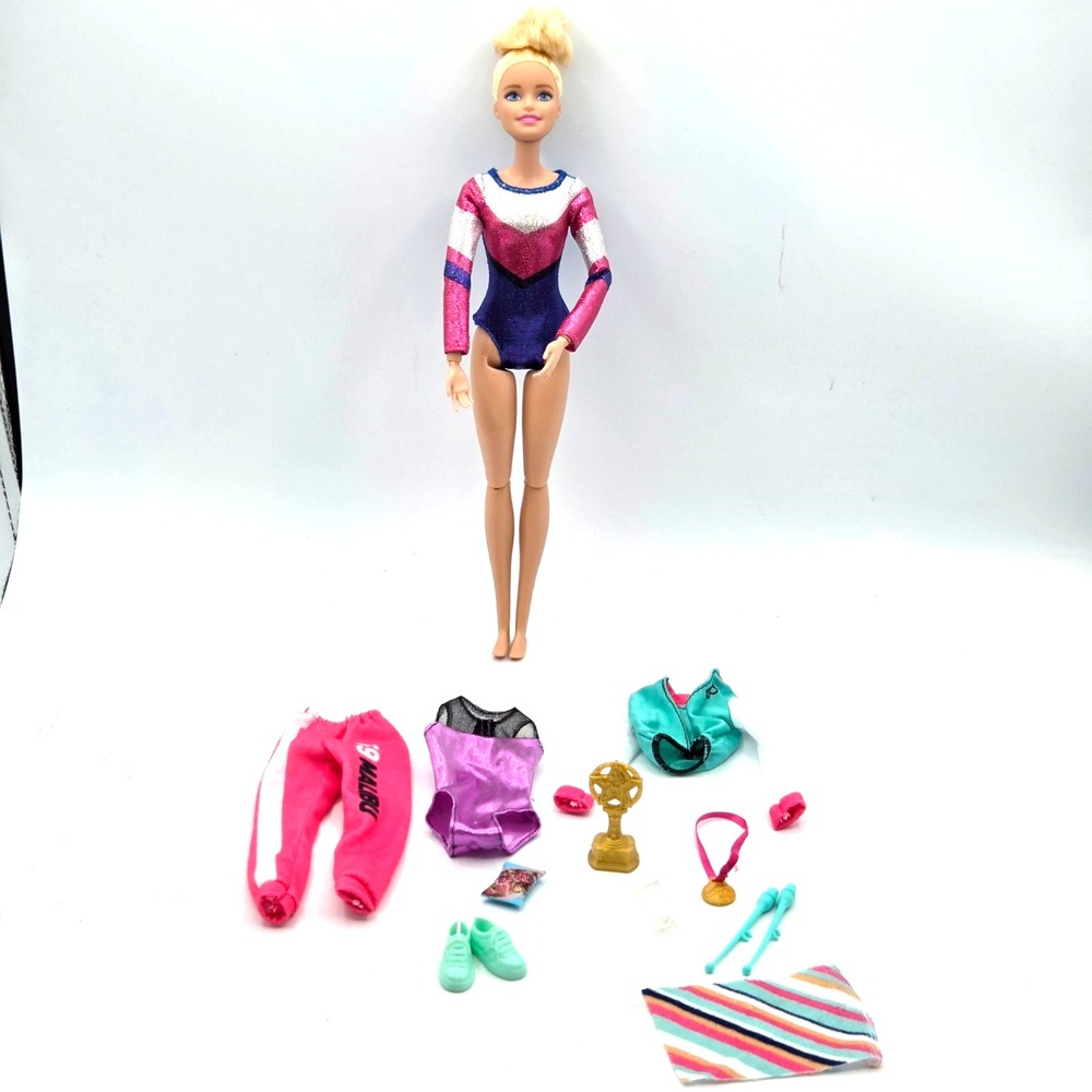 Barbie You Can Be Anything Gymnatics Articulated with Accessories C355G